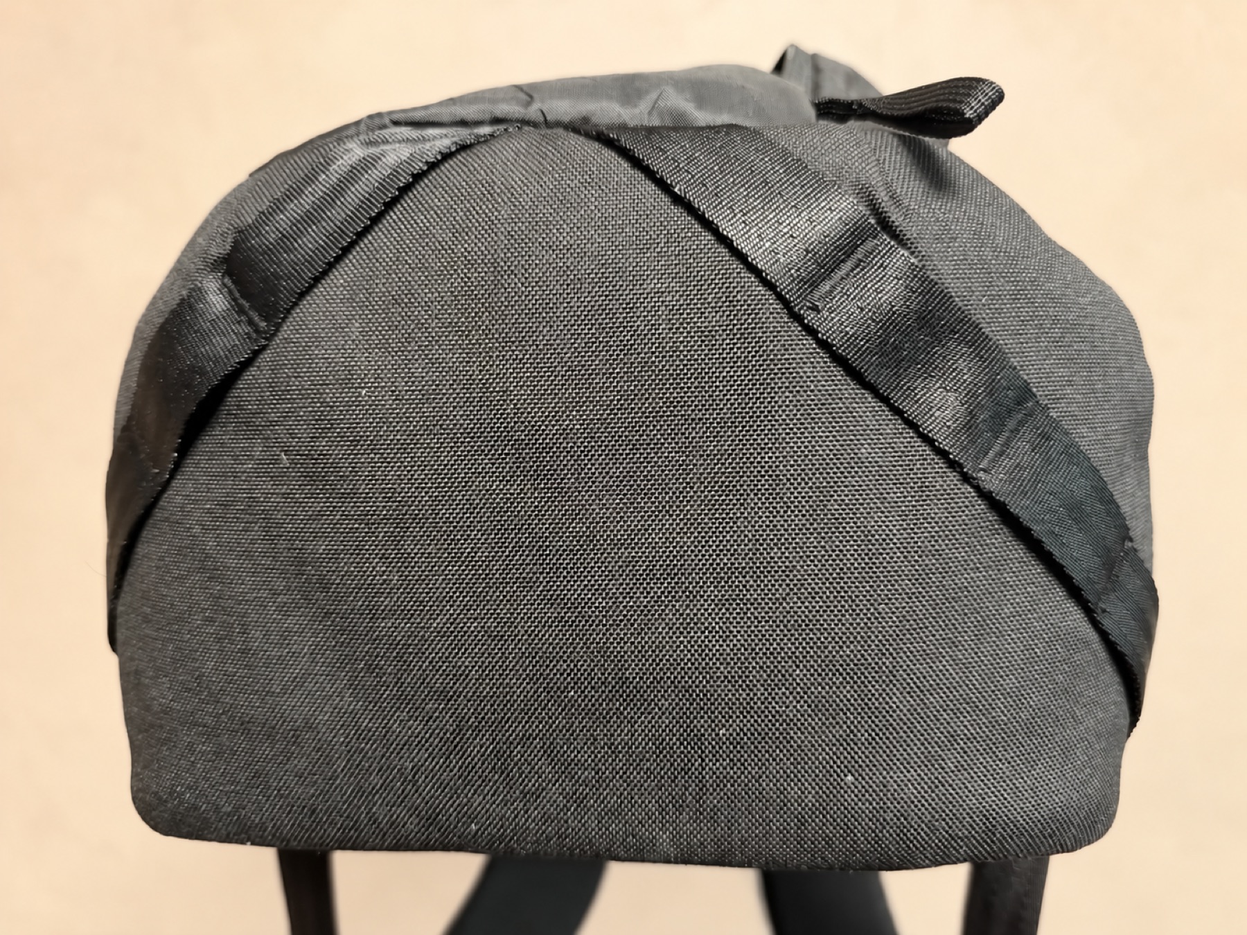 Able Carry Max EDCのX-Pacではないナイロン製底面